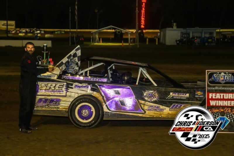 Another dominant performance by Mike Stalnaker while claiming the Woodmenlife Street Stock event, making it 2 wins at The Dobbins Memorial.